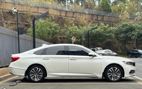 Honda Accord IX рестайлинг, 2020 год, 1 950 000 рублей, 7 фотография