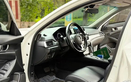 Honda Accord IX рестайлинг, 2020 год, 1 980 000 рублей, 9 фотография