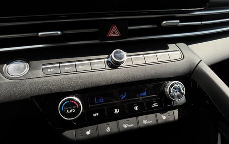 Hyundai Elantra, 2024 год, 2 650 000 рублей, 14 фотография
