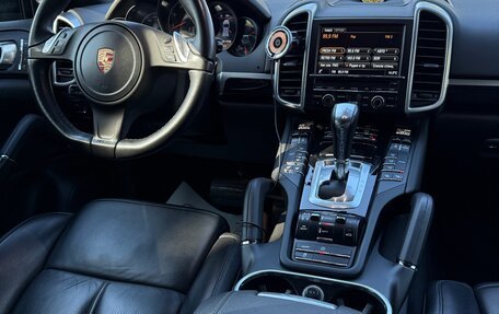 Porsche Cayenne III, 2013 год, 3 000 000 рублей, 23 фотография