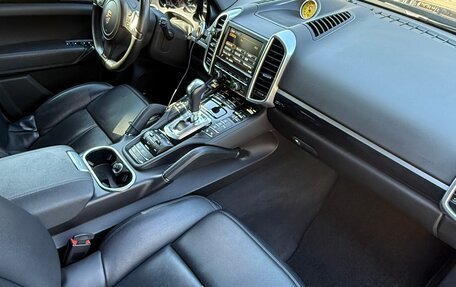 Porsche Cayenne III, 2013 год, 3 000 000 рублей, 26 фотография