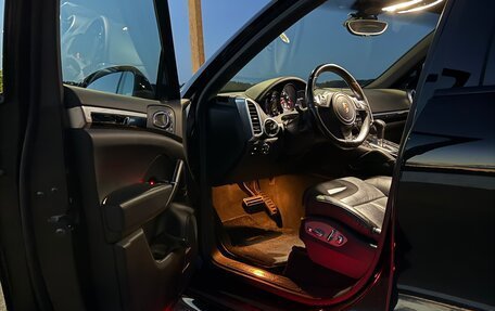 Porsche Cayenne III, 2013 год, 3 000 000 рублей, 38 фотография