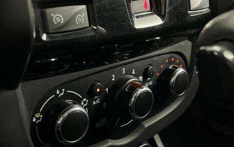 Renault Duster I рестайлинг, 2015 год, 750 000 рублей, 20 фотография
