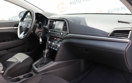 Hyundai Elantra VI рестайлинг, 2019 год, 1 690 000 рублей, 9 фотография