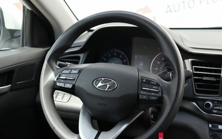 Hyundai Elantra VI рестайлинг, 2019 год, 1 690 000 рублей, 11 фотография