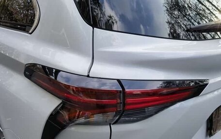 Toyota Sienna, 2022 год, 3 462 300 рублей, 8 фотография