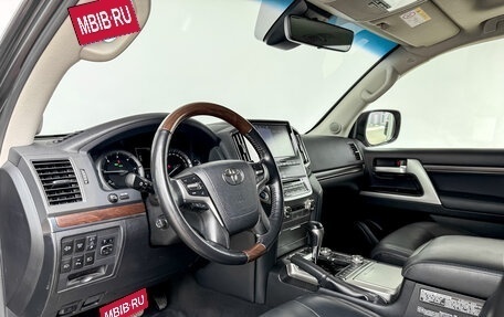 Toyota Land Cruiser 200, 2018 год, 5 800 000 рублей, 16 фотография
