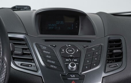 Ford Fiesta, 2015 год, 899 000 рублей, 13 фотография