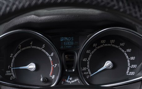 Ford Fiesta, 2015 год, 899 000 рублей, 16 фотография