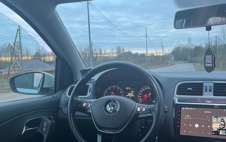 Volkswagen Polo VI (EU Market), 2016 год, 900 000 рублей, 8 фотография