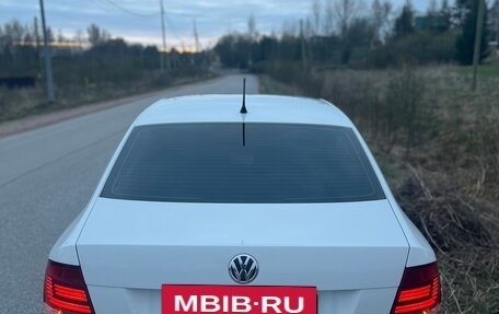 Volkswagen Polo VI (EU Market), 2016 год, 900 000 рублей, 2 фотография