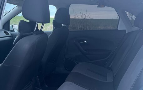 Volkswagen Polo VI (EU Market), 2016 год, 900 000 рублей, 10 фотография
