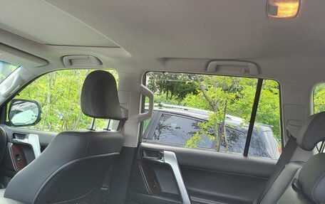 Toyota Land Cruiser Prado 150 рестайлинг 2, 2015 год, 4 050 000 рублей, 7 фотография