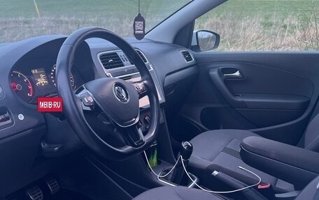 Volkswagen Polo VI (EU Market), 2016 год, 900 000 рублей, 12 фотография