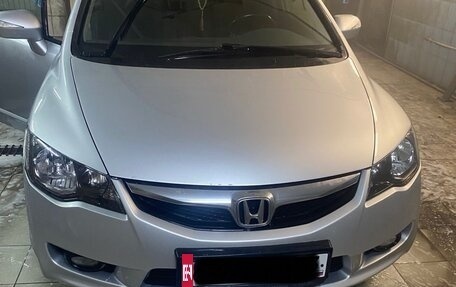 Honda Civic VIII, 2011 год, 950 000 рублей, 2 фотография