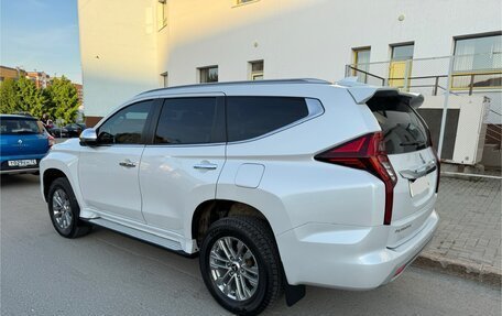 Mitsubishi Pajero Sport III рестайлинг, 2020 год, 4 700 000 рублей, 6 фотография