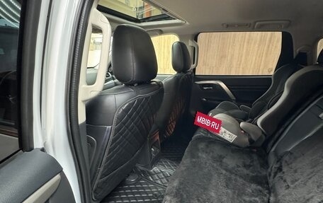 Mitsubishi Pajero Sport III рестайлинг, 2020 год, 4 700 000 рублей, 25 фотография