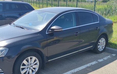 Volkswagen Passat B7, 2011 год, 870 000 рублей, 4 фотография