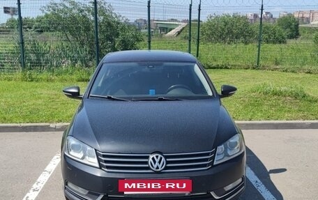 Volkswagen Passat B7, 2011 год, 870 000 рублей, 3 фотография