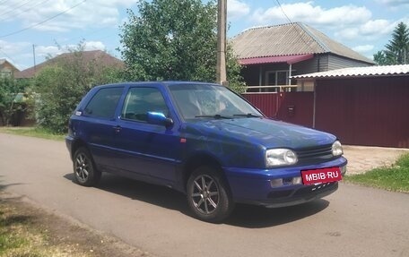 Volkswagen Golf III, 1993 год, 195 000 рублей, 2 фотография