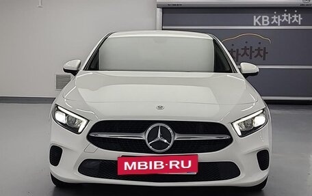 Mercedes-Benz A-Класс, 2021 год, 3 815 000 рублей, 2 фотография