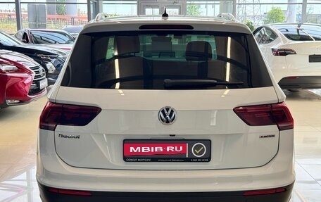 Volkswagen Tiguan II, 2019 год, 2 799 000 рублей, 5 фотография