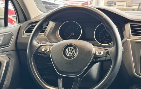 Volkswagen Tiguan II, 2019 год, 2 799 000 рублей, 11 фотография