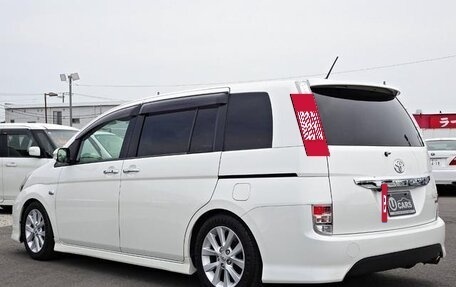 Toyota ISis I, 2011 год, 943 000 рублей, 5 фотография