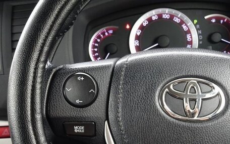 Toyota ISis I, 2011 год, 943 000 рублей, 30 фотография