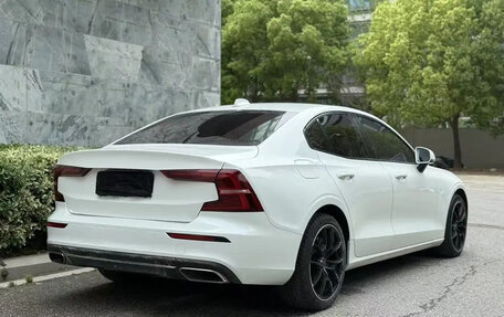 Volvo S60 III, 2020 год, 2 000 000 рублей, 4 фотография