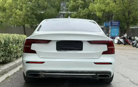Volvo S60 III, 2020 год, 2 000 000 рублей, 5 фотография
