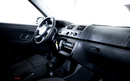 Skoda Fabia II, 2013 год, 750 000 рублей, 15 фотография
