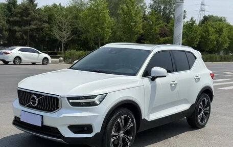Volvo XC40 I, 2021 год, 2 000 000 рублей, 3 фотография