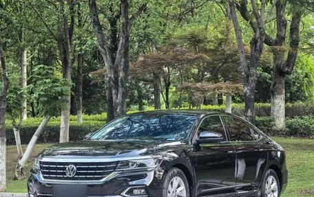 Volkswagen Passat B8 рестайлинг, 2020 год, 1 550 000 рублей, 3 фотография