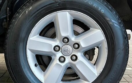 Toyota RAV4, 2005 год, 850 000 рублей, 15 фотография