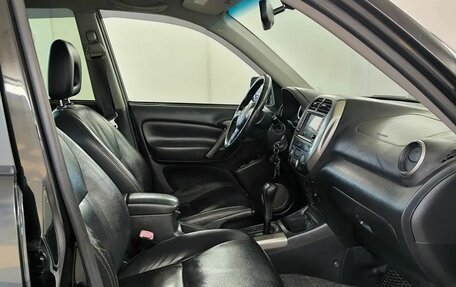Toyota RAV4, 2005 год, 850 000 рублей, 11 фотография