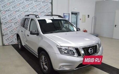 Nissan Terrano III, 2015 год, 999 000 рублей, 5 фотография