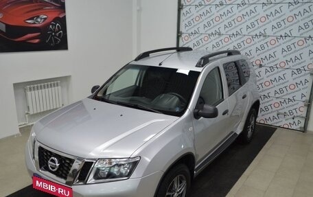 Nissan Terrano III, 2015 год, 999 000 рублей, 2 фотография