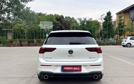 Volkswagen Golf GTI, 2022 год, 2 850 000 рублей, 5 фотография