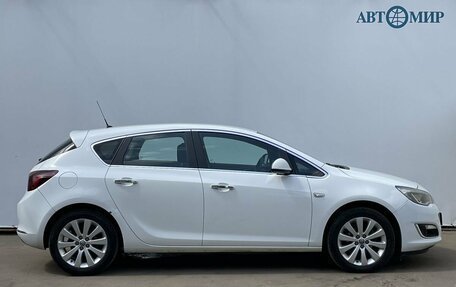 Opel Astra J, 2013 год, 815 000 рублей, 4 фотография