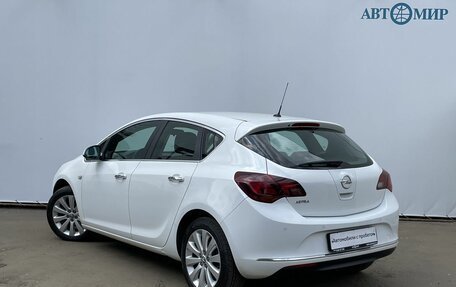 Opel Astra J, 2013 год, 815 000 рублей, 7 фотография