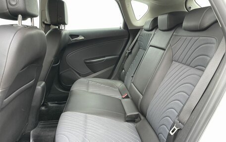Opel Astra J, 2013 год, 815 000 рублей, 11 фотография