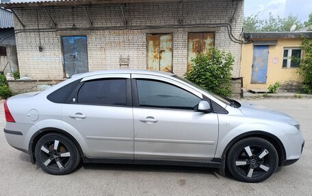 Ford Focus II рестайлинг, 2006 год, 3 фотография