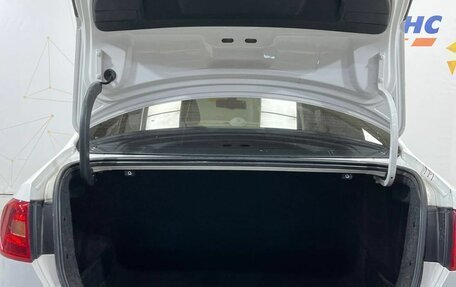 Volkswagen Jetta VI, 2011 год, 820 000 рублей, 18 фотография