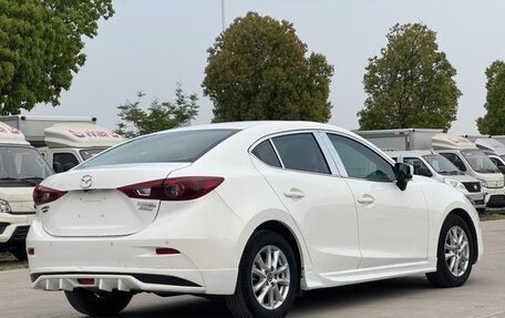 Mazda 3, 2022 год, 1 230 000 рублей, 5 фотография