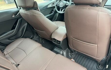 Mazda 3, 2022 год, 1 230 000 рублей, 16 фотография