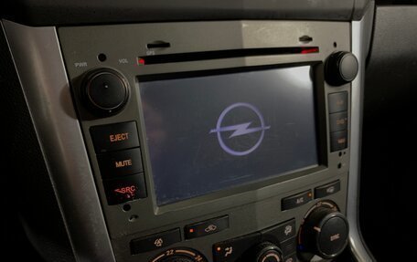 Opel Antara I, 2014 год, 922 000 рублей, 15 фотография