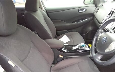 Nissan Leaf I, 2015 год, 800 000 рублей, 7 фотография