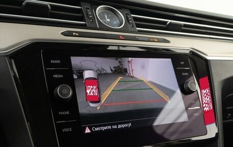 Volkswagen Passat B8 рестайлинг, 2018 год, 1 950 000 рублей, 16 фотография