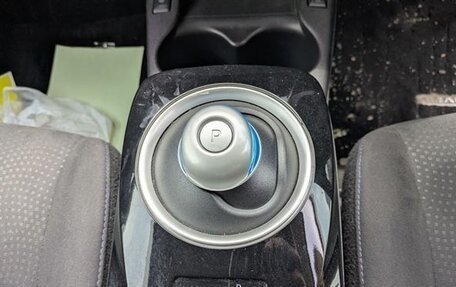 Nissan Leaf I, 2015 год, 800 000 рублей, 32 фотография